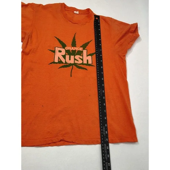 Vintage Orange Rush Marijuana Leaf Graphic T-Shirt Single Stitch Made in USA M